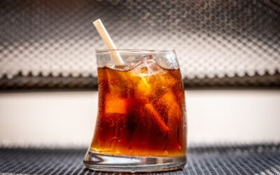 Dentist in Vegas Explains Why You Should Give Up Carbonated Beverages in 2025